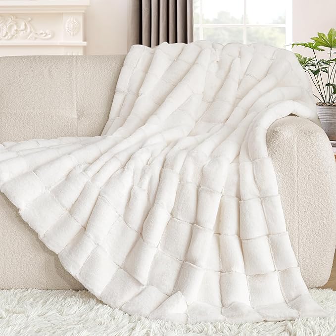 Touchat Faux Fur Blanket Twin Size, Luxury 1000GSM Ultra Thick Warm Rabbit Blanket for Couch Bed Sofa, 3D Checkered Pattern Soft Winter Heavy Minky Blankets for Women Christmas Birthday Gift, White - Bloomnest