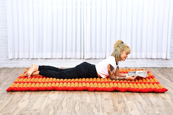 Leewadee - Foldable Floor Mattress - Japanese Roll Up Futon -Trifold Tatami Mat- Guest Floor Bed - Camping Mattress - Thai Massage Mat, Kapok Filled, 75 x 57 inches, Orange Red - Bloomnest