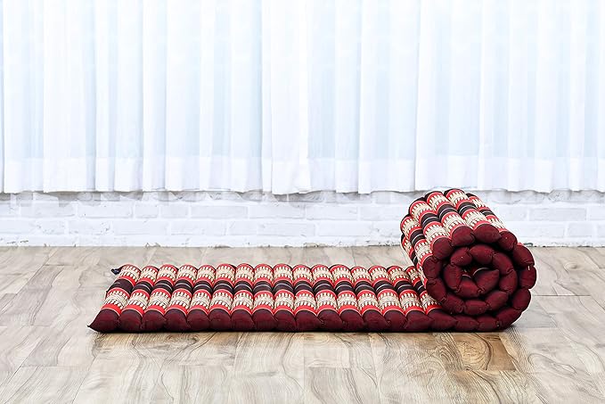 Leewadee - Foldable Floor Mattress - Japanese Roll Up Futon -Trifold Tatami Mat- Guest Floor Bed - Camping Mattress - Thai Massage Mat, Kapok Filled, 75 x 28 inches, Red - Bloomnest