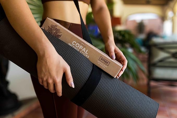 Authentic 100% White Copal Incense Sticks - Thick, Natural Mayan Resin for Spiritual Practices, Meditation, Yoga, Cleansing, Relaxation - Smooth Burning, Long Lasting, Handmade in Mexico - 20 Sticks