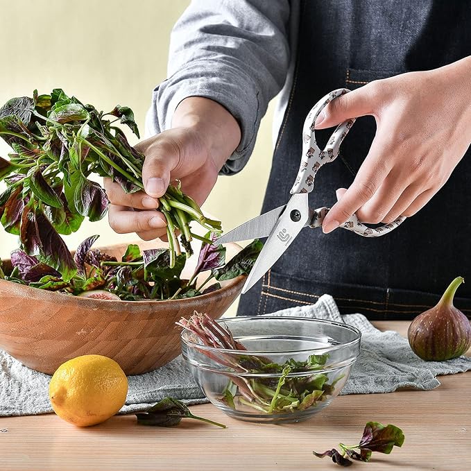 Linoroso Kitchen Scissors Heavy Duty Kitchen Shears with Magnetic Holder Made with Japanese Steel 4034, Multipurpose Ultra Sharp Cooking Scissors for Meat/Vegetables/BBQ/Herbs/Pizza (Graphic,Cow) - Bloomnest