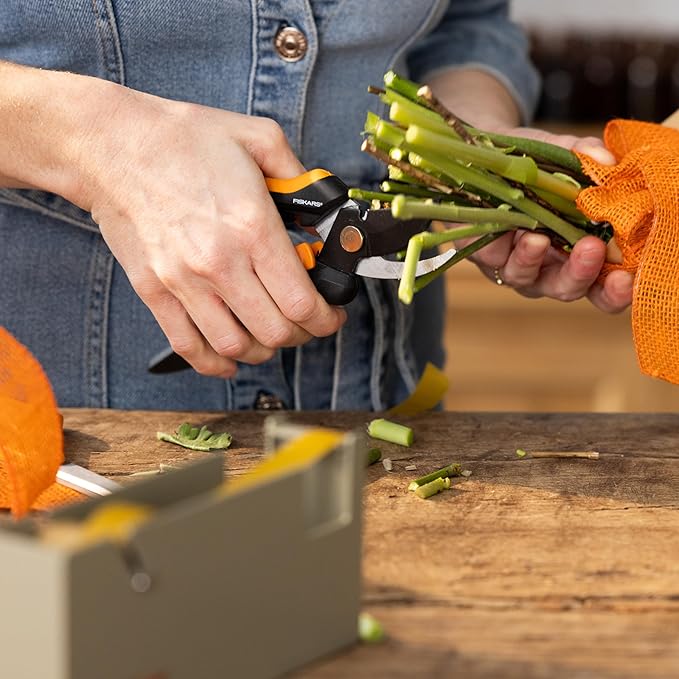 Fiskars Floral Pruning Shears - Plant Cutting Scissors/Garden Clippers For Deadheading and Working with Flowers - Black/Orange - Bloomnest