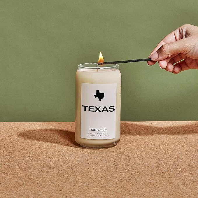 Homesick Scented Candles for Home (Hawaii) - 13.75 oz Long-Lasting Soy Wax Jar Candle for Women & Men for All Occasions, 60-80 Hours Burn Time - Notes of Pineapple & Coconut - Bloomnest