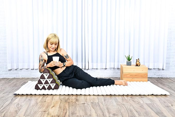 Leewadee Triangle Cushion – Comfortable Backrest for TV or Reading, Incline Pillow for Relaxing Made of Kapok, 20 x 13 x 13 inches, Brown Green - Bloomnest