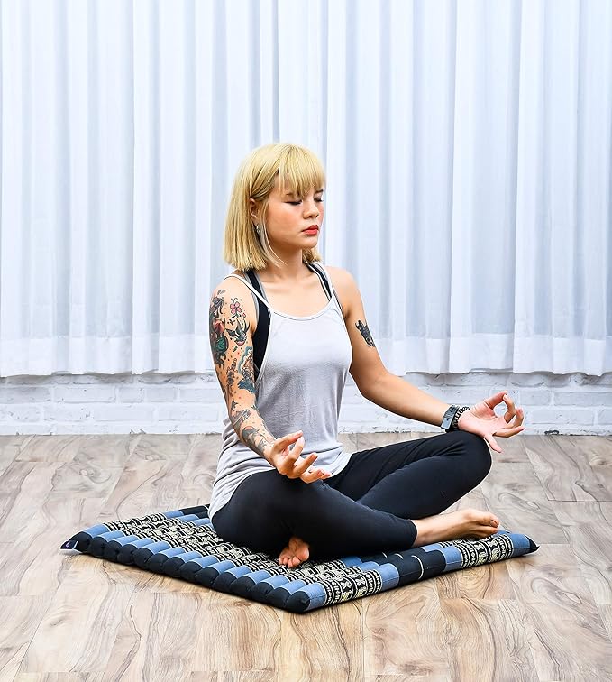 Leewadee Zabuton Seating Cushion – Square Floor Seat for Meditation Exercises, Light Yoga Mat Filled with Kapok - Bloomnest