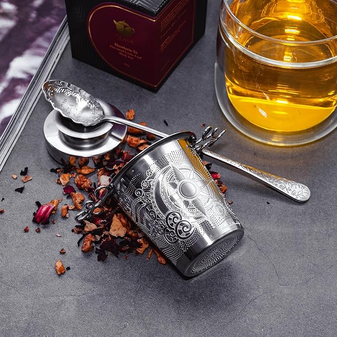 Luxury Tea Strainer Set - Stainless Steel Infuser with Diamond Patterns, Crystal Accent Chain, Fine Mesh Filter & Ergonomic Handle for Loose Leaf Tea