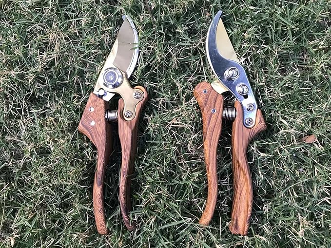 Garden Shears, Japanese Floral branch cutters, Snips for Gardening, Flower scissors Florist clippers, Hand Held Pruners for Gardening Heavy Duty, Pruning shears for garden (Wood grain) - Bloomnest
