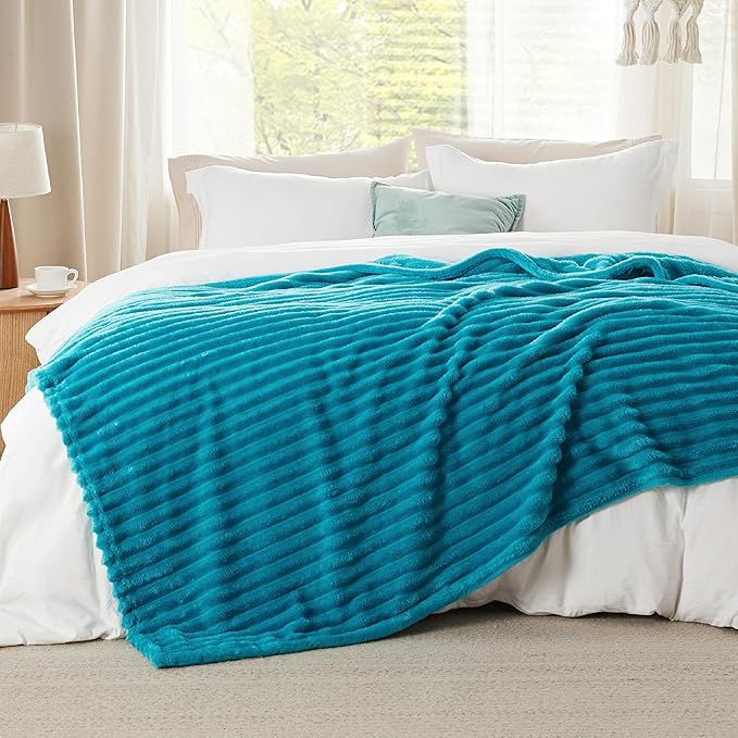 Bedsure GentleSoft Teal Full Blanket for Bed - Cozy Soft Blankets for Women, Cute Large Throws for Girls, 84x90 Inches - Bloomnest