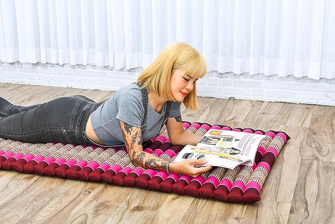 Leewadee - Foldable Floor Mattress - Japanese Roll Up Futon -Trifold Tatami Mat- Guest Floor Bed - Camping Mattress - Thai Massage Mat, Kapok Filled, 75 x 28 inches, Auburn Pink - Bloomnest