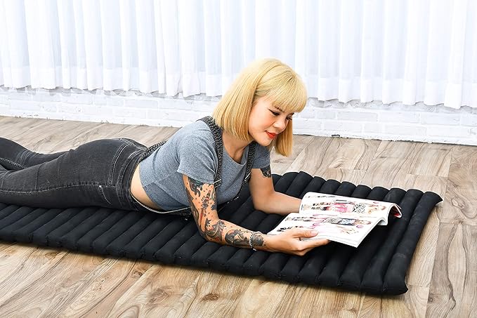 Leewadee - Foldable Floor Mattress - Japanese Roll Up Futon -Trifold Tatami Mat- Guest Floor Bed - Camping Mattress - Thai Massage Mat, Kapok Filled, 75 x 28 inches, Black - Bloomnest