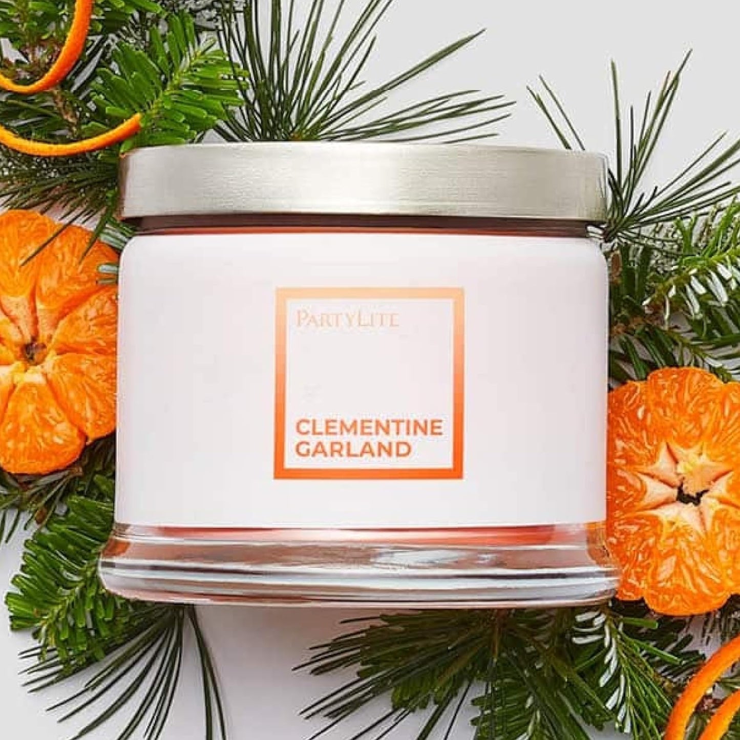 PartyLite 3-Wick Jar Candle, Highly Fragranced Clean Burning Glass Candle, 25-45 Hours Burn Time (Clementine Garland)