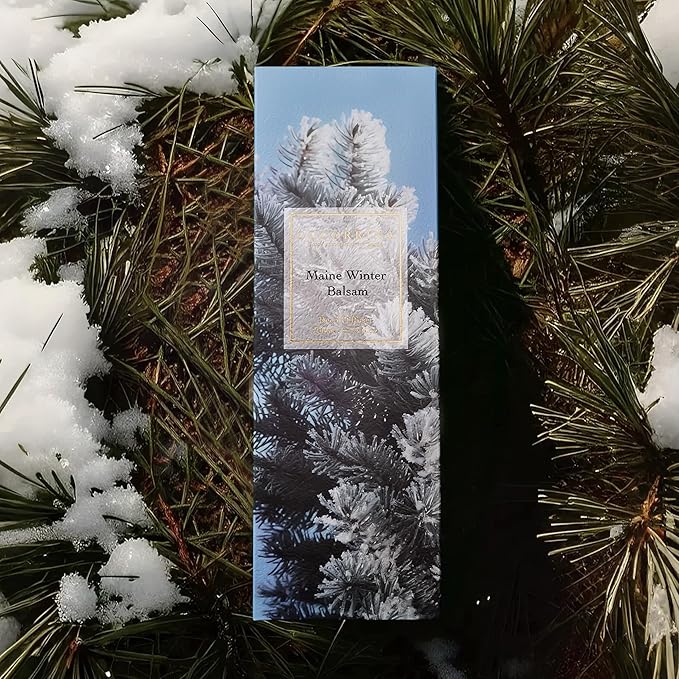 COCORRÍNA Reed Diffuser - Maine Winter Balsam Reed Diffuser Set with 8 Sticks & Preserved Baby's Breath, Reed Diffuser for Home Bathroom Shelf Decor - Bloomnest