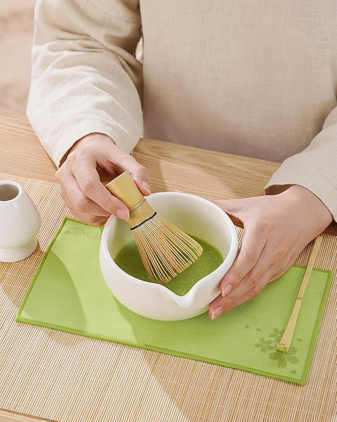 ZENS Matcha Whisk Set, 6pcs Matcha Kit Includes Ceramic Bowl, Handcrafted Bamboo Whisk and Chasen Holder, Scoop, 304 Sifter & Tea Mat，Matcha Set for Tea Ceremony,Latte Making, White - Bloomnest