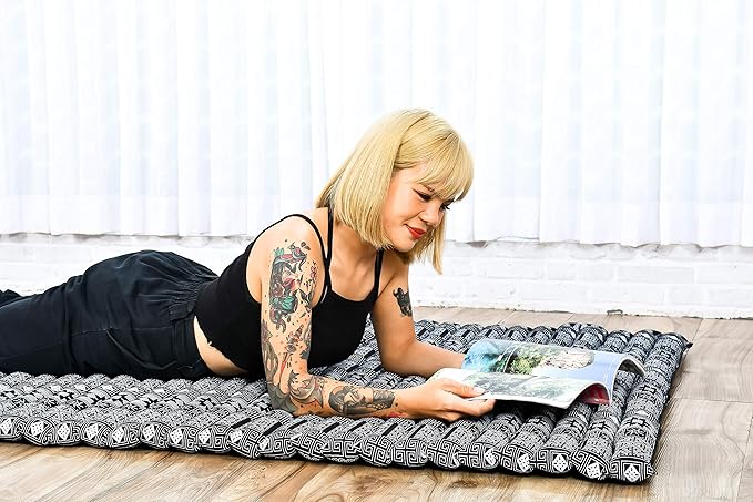 Leewadee - Kapok Roll Mat – Handcrafted Folding Sleep & Relaxation Mattress from Thailand, Ideal as Guest Bed, Camping Mat, Yoga Mat or Traditional Futon, 75 x 39 inches, Black - Bloomnest