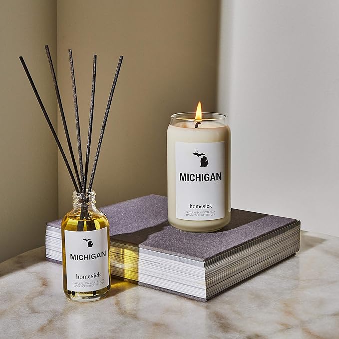 Homesick Scented Candles for Home (Michigan) - 13.75 oz Long-Lasting Soy Wax Jar Candle for Women & Men for All Occasions, 60-80 Hours Burn Time - Notes of Chocolate, Cherry & Lemon - Bloomnest