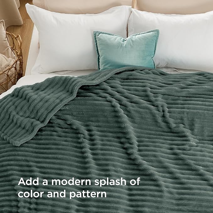 Bedsure GentleSoft Mallard Green Full Blanket for Bed - Cozy Soft Blankets for Women, Cute Large Throws for Girls, 84x90 Inches - Bloomnest
