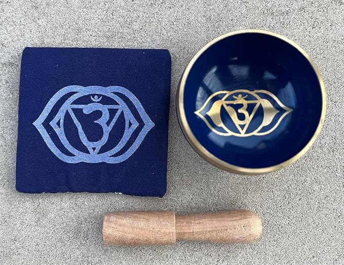 DharmaObjects Tibetan Third Eye Chakra Premium Palm Size Singing Bowl Gift Box Set - Bloomnest